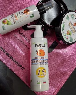 Kit mare pochette + unguento + olio protezione UV capelli + protezione corpo MU MAKE UP
