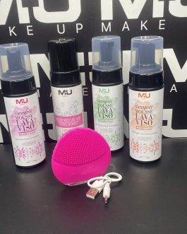 Mousse detergente + spazzola viso MU MAKE UP