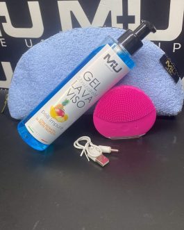 Kit pochette + gel viso + Spugna massaggio scrub MU MAKE UP