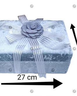 NUOVO SET 3 PEZZI BAULETTO CONTENITORE IN LEGNO ULTRA RESISTENTE 🤩🤩🤩 RIVESTITO IN MORBIDISSIMO VELLUTO CINIGLIATO 🔝🔝🔝 CON APPLICAZIONI IN RICAMO MACRAMÈ E ORGANZA 😍😍😍 CON PIEDI RESISTENZA MAXI 🔝🔝🔝 RESISTENZA E CAPIENZA MAXI 🔝🔝 MISURE : GRANDE LUN. 75 ALT. 45 LAR. 45 CM MEDIO LUN. 50 ALT. 30 LAR. 35 CM PICCOLO LUN. 27 ALT. 12 LAR. 19 CM MISURE IN FOTO ⚠️⚠️⚠️