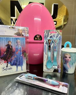 UOVA MU FROZEN  •UOVA MU  •DIARIO SEGRETO •PENNA MULTICOLOUR •BORRACCIA CON CANNUCCIA •POSATE