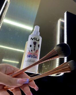 CLEANING BRUSH PULISCI PENNELLI SPRAY 2OOML  SET COMPLETO 3 PEZZI •CLEANING BRUSH 2OOML •PENNELLO TERRE/CIPRIE •PENNELLO FONDOTINTA