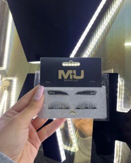 Vari modelli FINTE CALAMITATE ADATTE AD EVENTI ,MAKE UP ARTISTICI,MAKE UP BAMBINI FACILI DA APPLICARE  NO COLLA❌ NO MASCARA❌ RIUTILIZZABILI✅