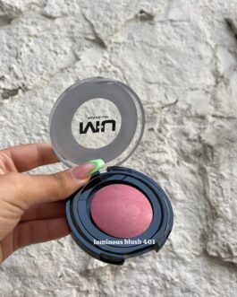 BLUSH LUMINOUS VALORIZZA LE GUANCE RENDENDOLE LUMINOSE  DISPONIBILE IN ASTUCCIO SILVER