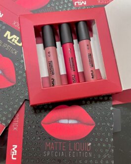 IDEA REGALO 🎁 🎄  ~ 3 MATITONI  SCATOLA IN REGALO 🥰  ♥️💄  ⚠️NB👉🏾IL COLORE DEI MATITONI È A SCELTA. POSSIBILITÀ DI COMPRARE IL KIT ANCHE CON 3 MATITONI DELLO STESSO COLORE.⚠️