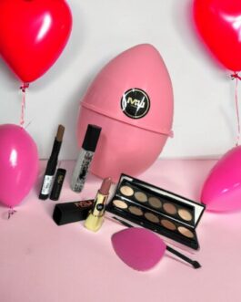 Uovo Rosa Palette ombretti in crema  Illuminante Pleasure  Correttore contouring  Beauty blender  Rossetto Push Up 30 MU MAKE UP