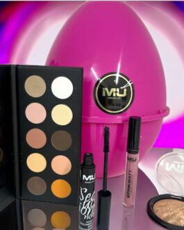 Uovo fucsia  Palette ombretti 10colori n02 Mascara seduction  Tinta glam matte 02 Cipria 013 mu make up