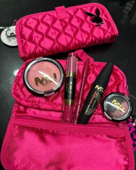 Beauty completo di make-up PINK 💖  • Blush   • tinta doppio bacio 113  • matita labbra 116  • mascara ciglia finte   •ombretto duo 255  MU MAKE UP