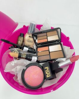 Kit Uovo Mascara orgasmo Blush Rossetto calamita Palette ombretti Illuminante Glow Correttore stick  mumakeup